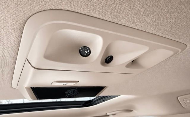 Used 2024 Kia Carnival SX Prestige FWD image 36