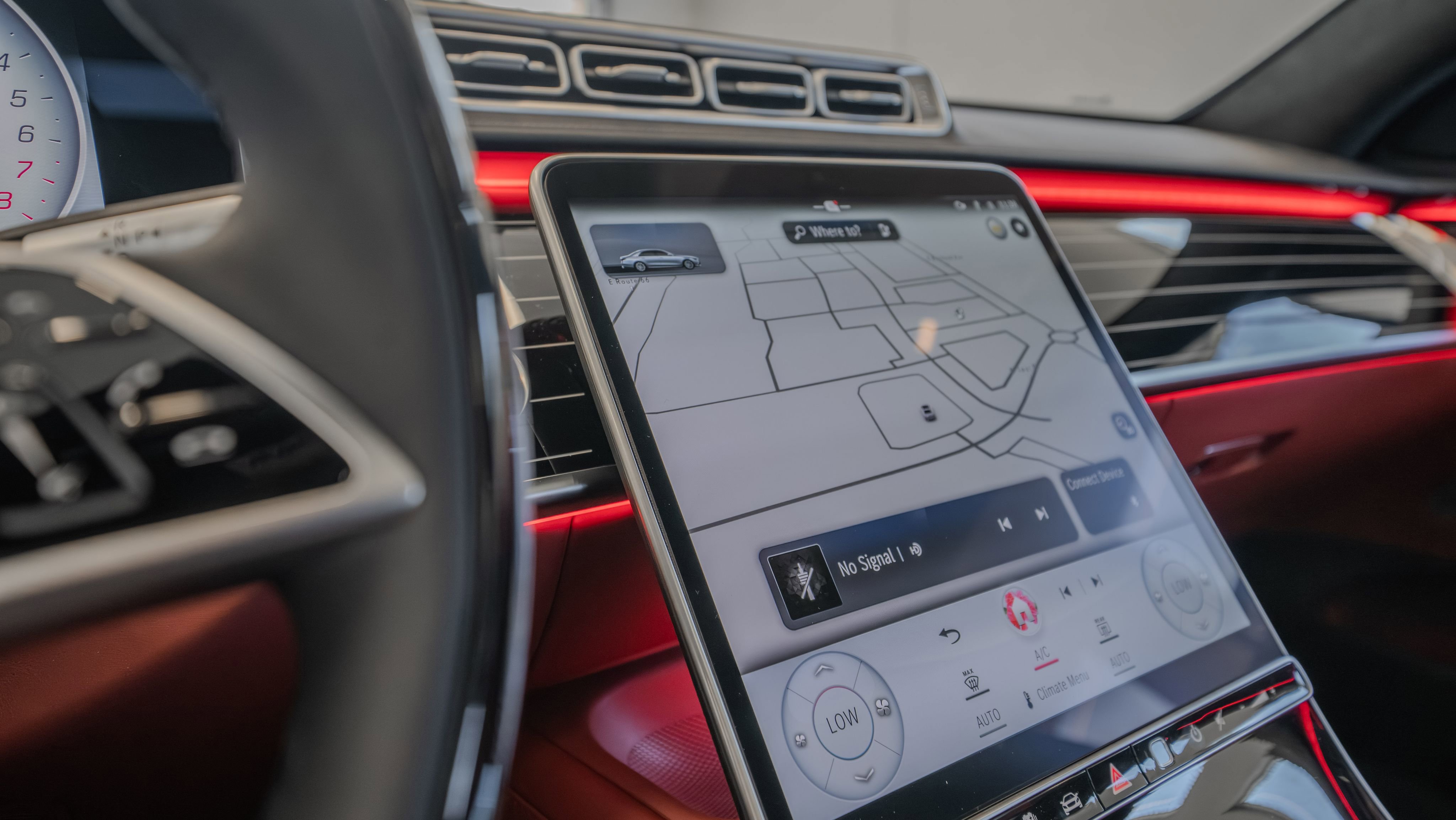 New 2026 Mercedes-Benz S 580e 4MATIC Sedan image 33