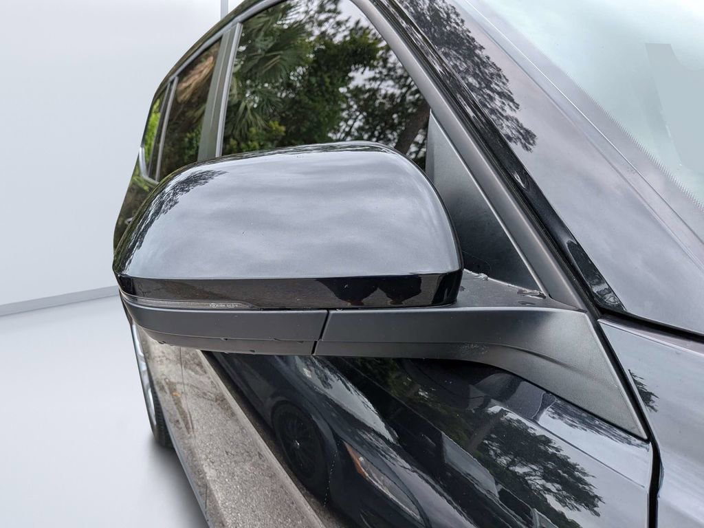 Used 2019 Volkswagen Atlas SE w/ Towing Package FWD image 11