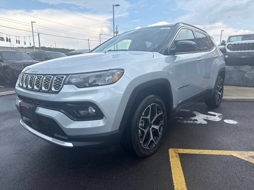 New 2026 Jeep Compass Limited AWD/4WD image 3