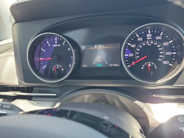 Used 2024 Kia Carnival LX FWD image 26