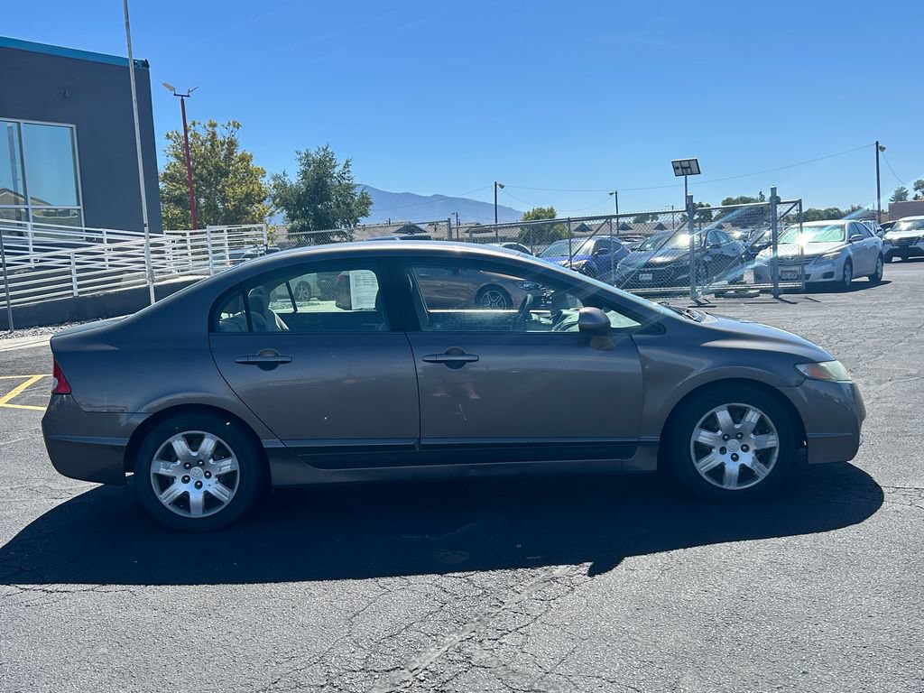 Used 2010 Honda Civic LX image 2