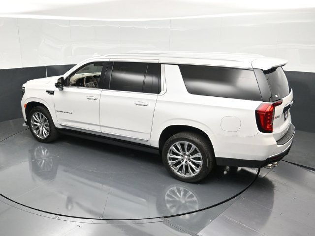 Used 2022 GMC Yukon XL Denali AWD/4WD image 53