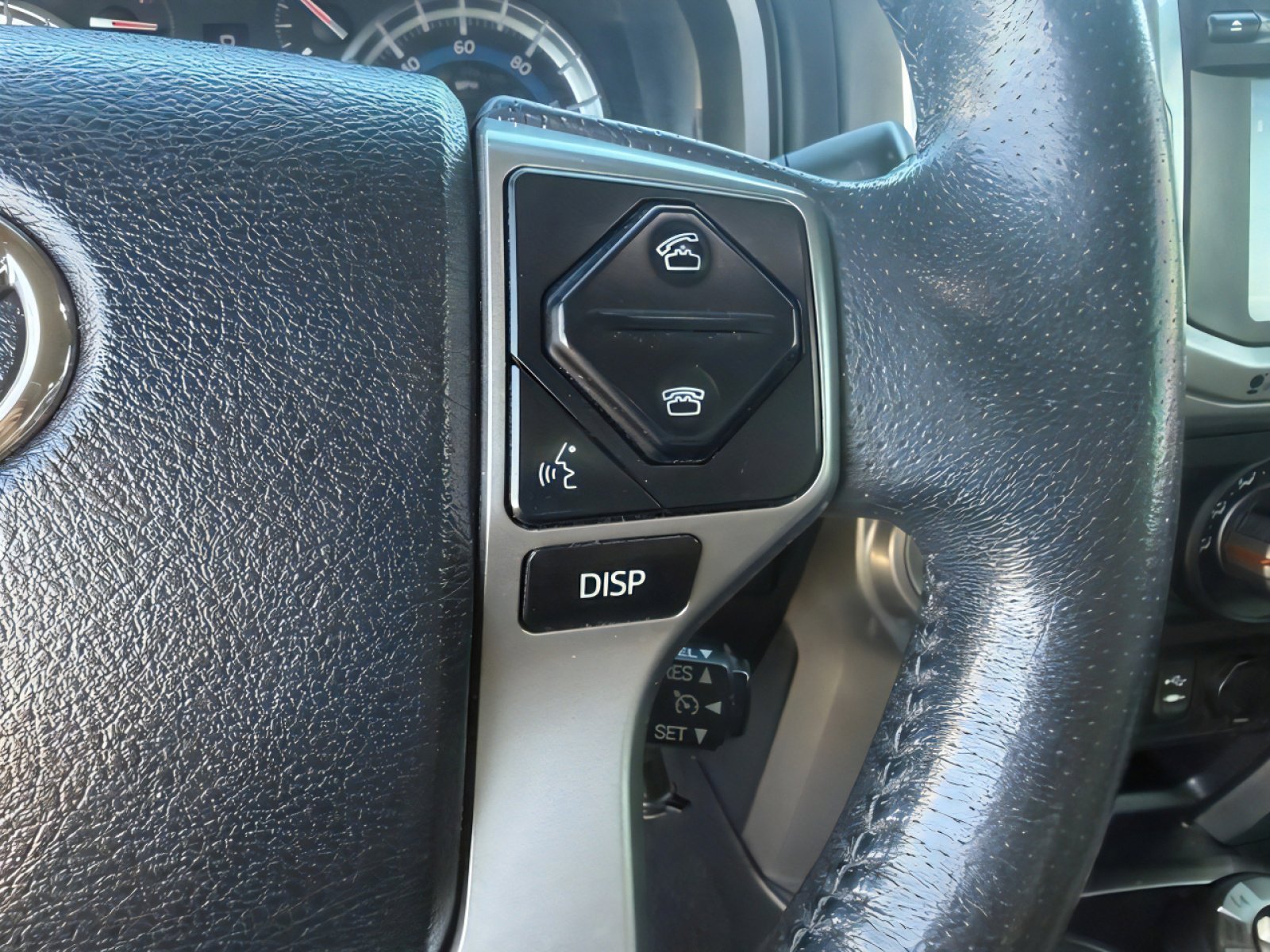 Used 2014 Toyota 4Runner SR5 image 15