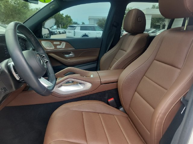 Used 2025 Mercedes-Benz GLS 450 4MATIC image 19