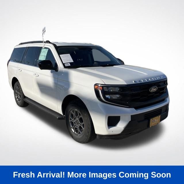 Used 2025 Ford Expedition Active