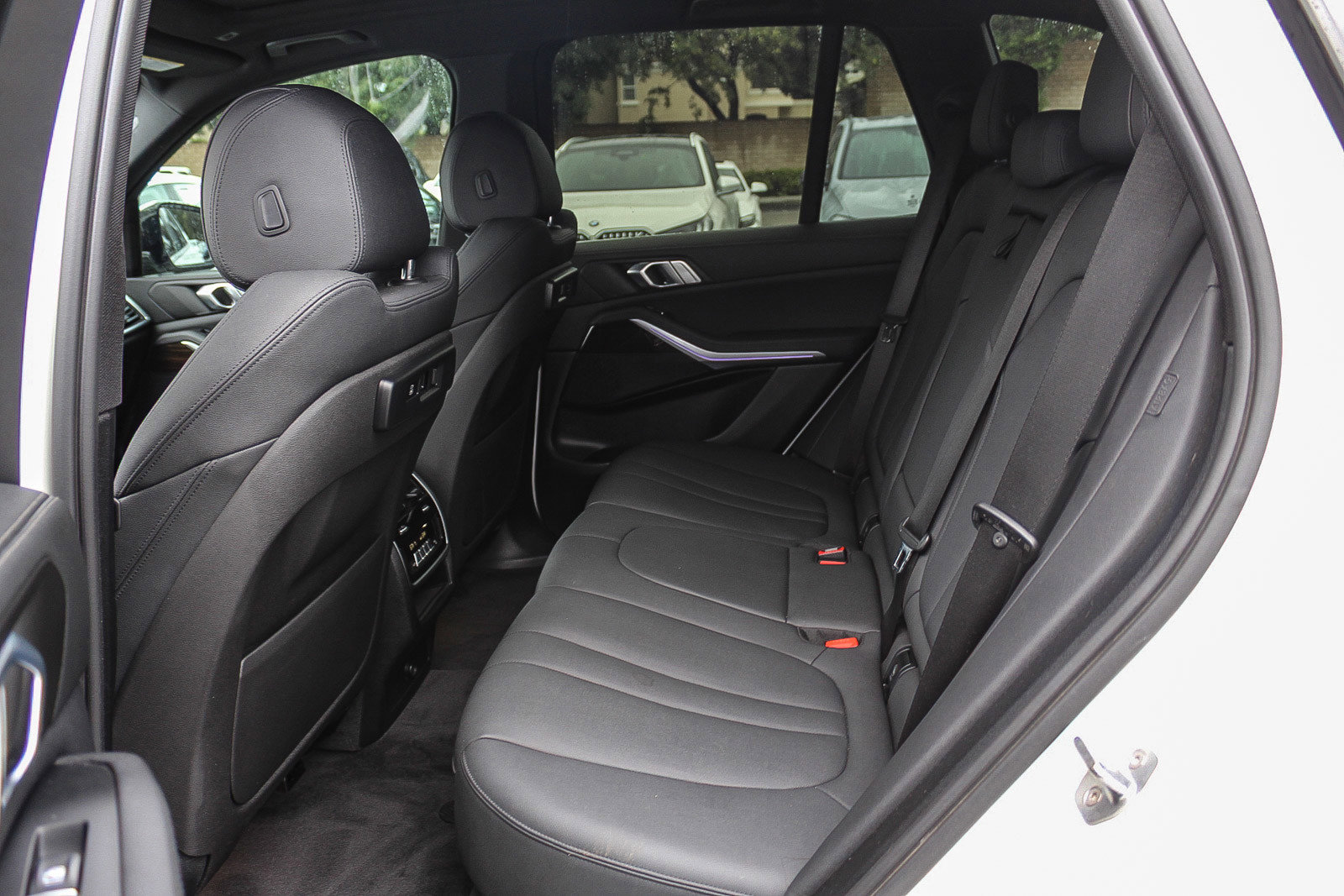 Used 2020 BMW X5 sDrive40i w/ Premium Package image 18