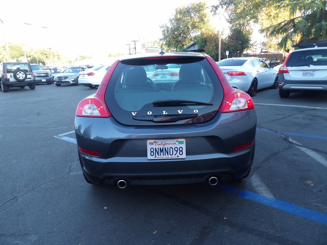 Used 2013 Volvo C30 FWD image 9