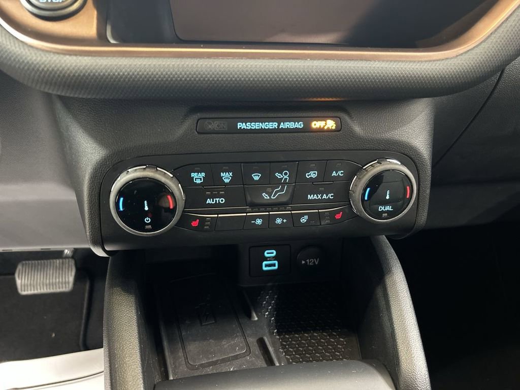 Used 2022 Ford Bronco Sport Outer Banks w/ Tech Package AWD/4WD image 5