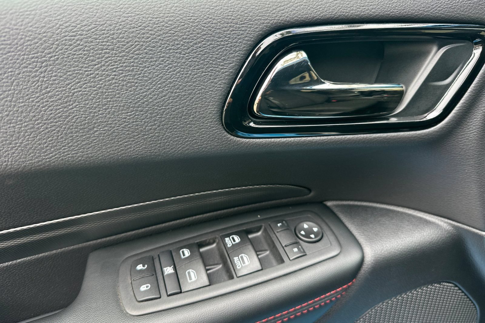 New 2026 Dodge Durango GT w/ Blacktop Package AWD/4WD image 10