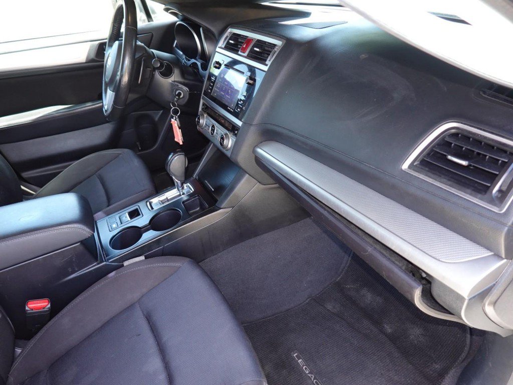 Used 2017 Subaru Legacy 2.5i Premium w/ Moonroof Package AWD/4WD image 20