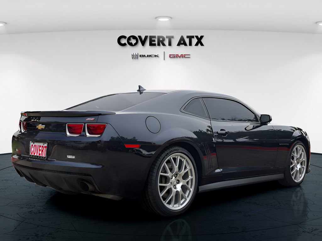 Used 2013 Chevrolet Camaro SS w/ Dusk Special Edition RWD image 7