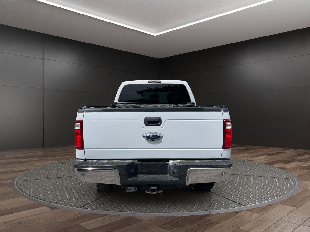 Used 2015 Ford F350 XLT AWD/4WD image 7