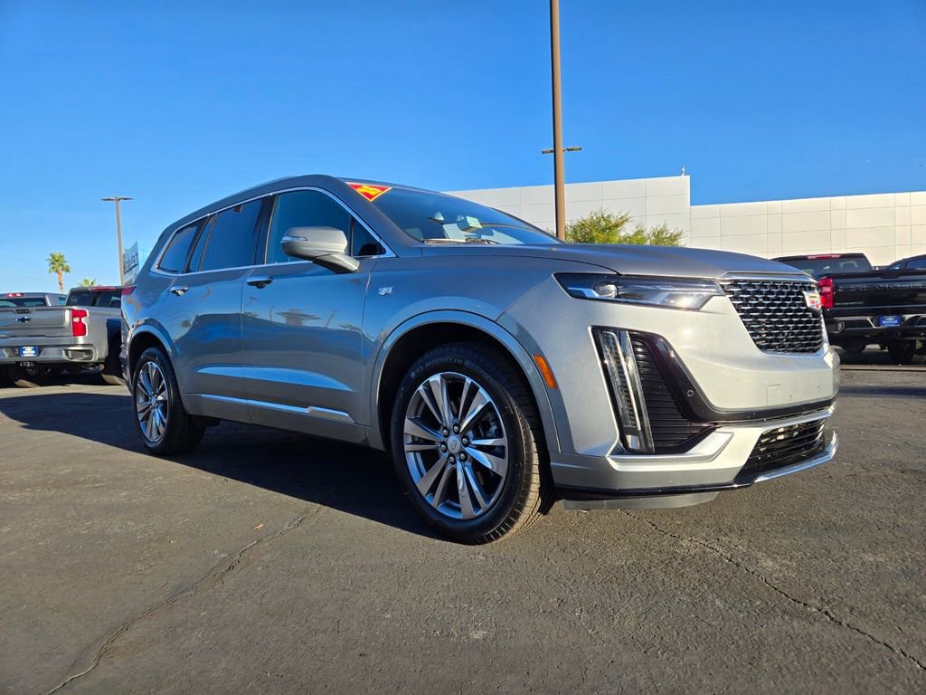 Used 2025 Cadillac XT6 Premium Luxury image 1