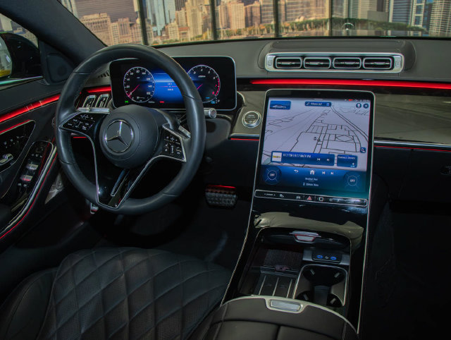 Certified 2023 Mercedes-Benz S 580 4MATIC Sedan image 16