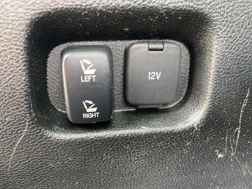 Used 2024 Ford Edge SEL image 18