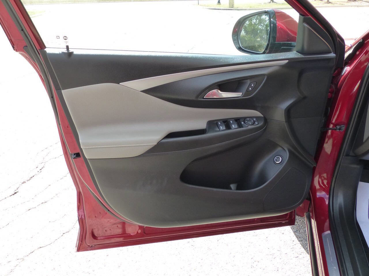 Used 2024 Buick Envista Avenir image 21