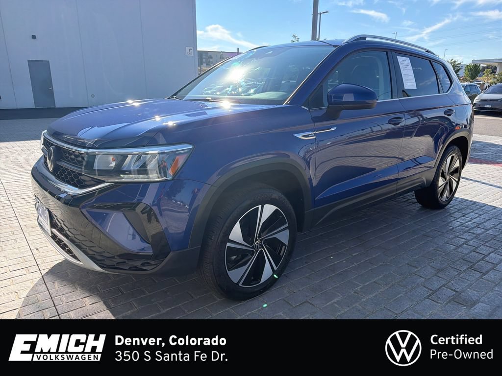 Certified 2024 Volkswagen Taos SE w/ Panoramic Sunroof Package