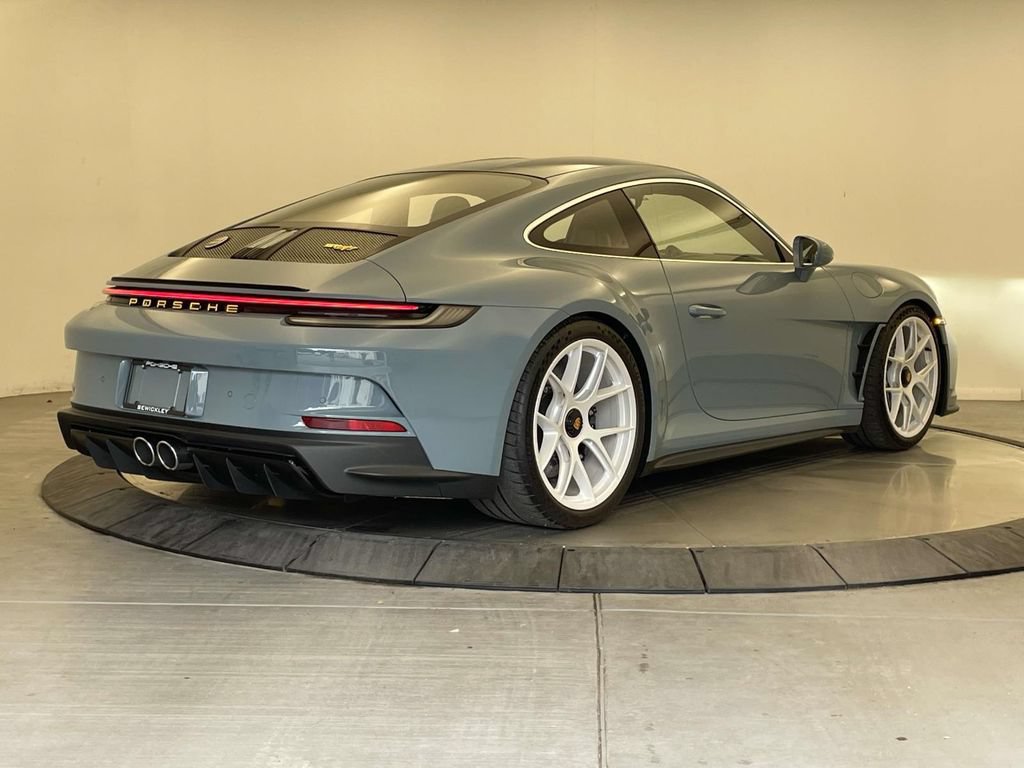 Certified 2024 Porsche 911 GT3 RS RWD image 7