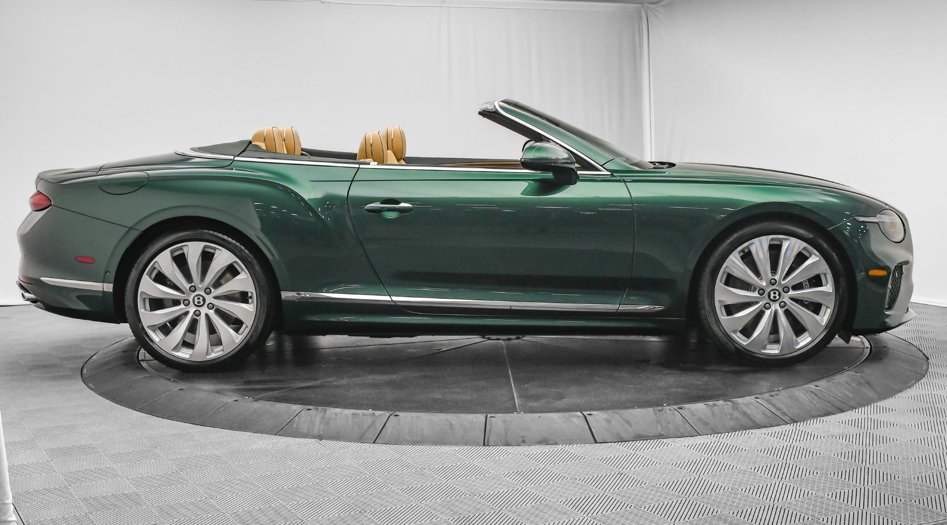 New 2026 Bentley Continental GT AWD/4WD image 5