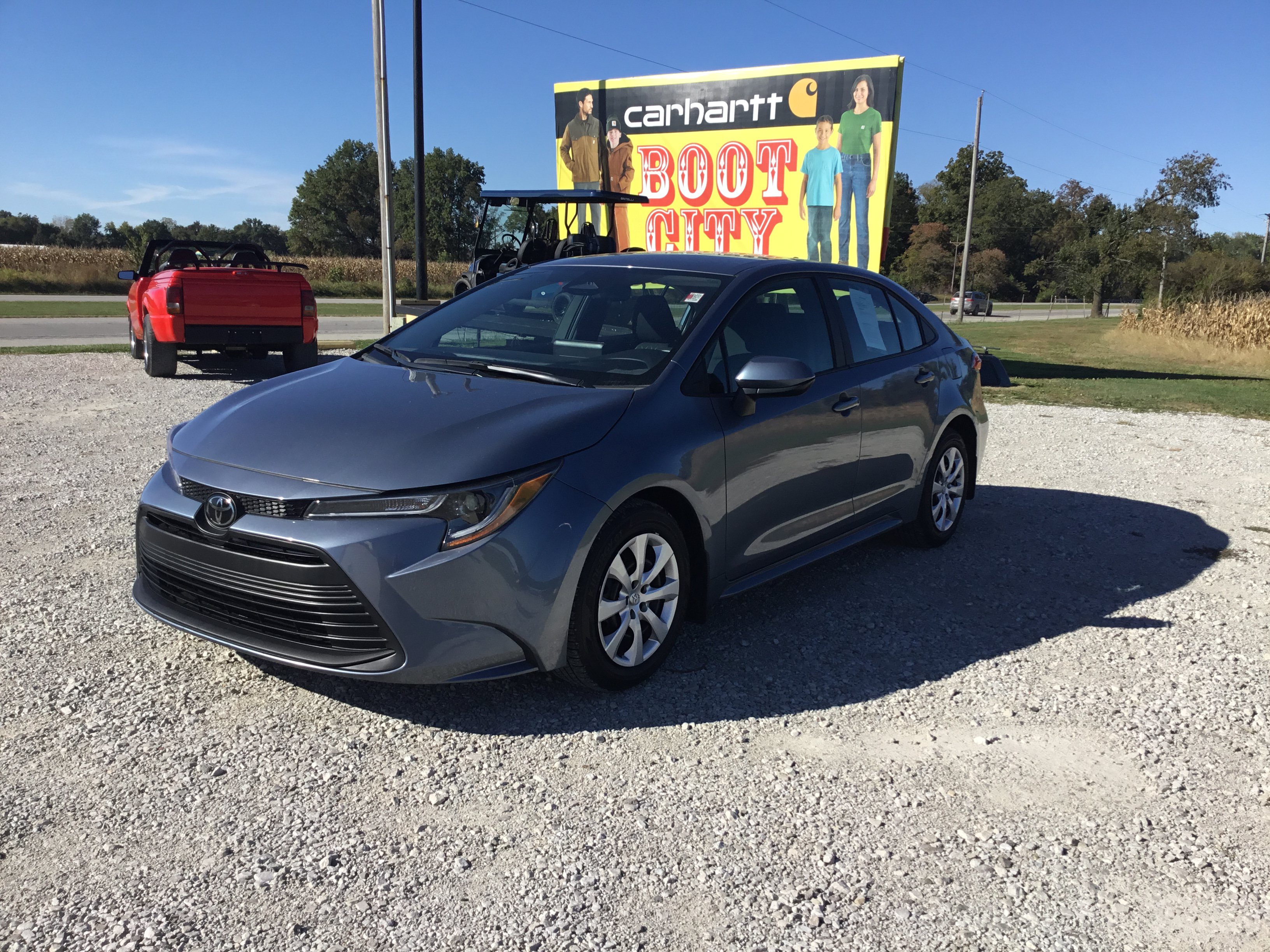 Used 2025 Toyota Corolla LE FWD image 7