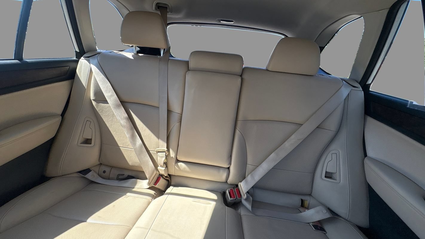 Used 2016 Subaru Outback 3.6R Limited AWD/4WD image 13