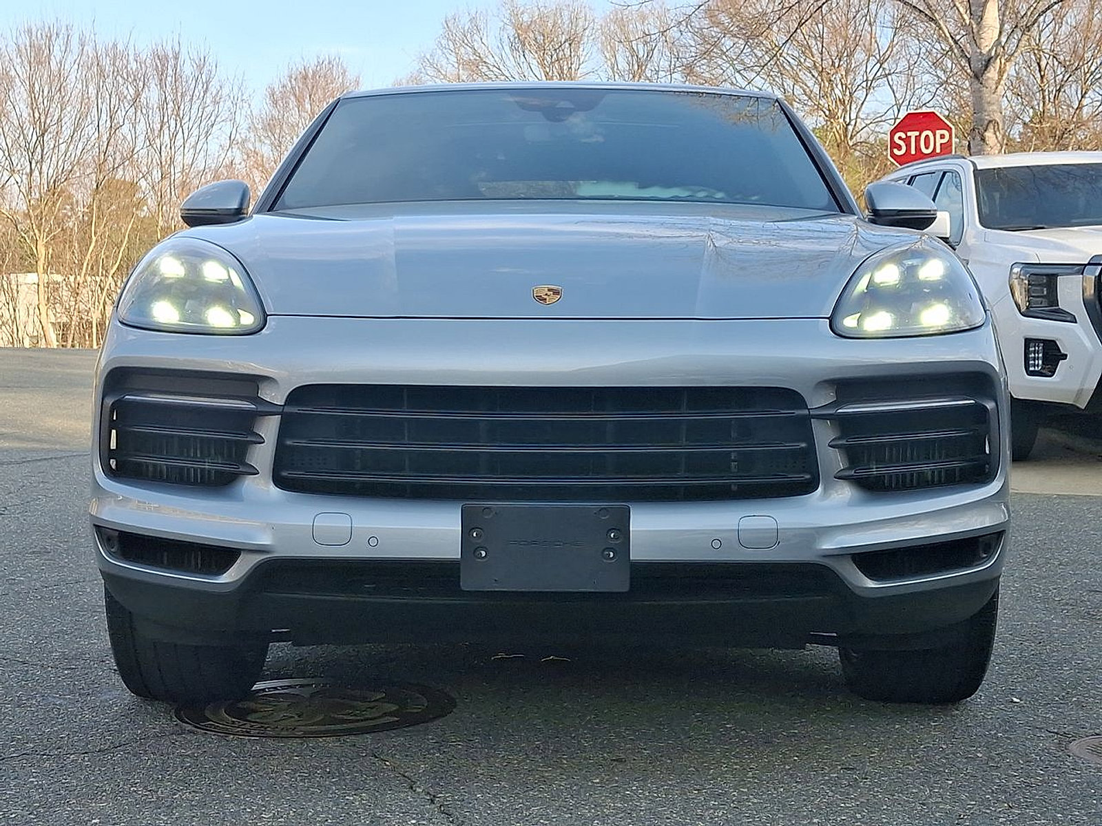 Used 2020 Porsche Cayenne S image 29