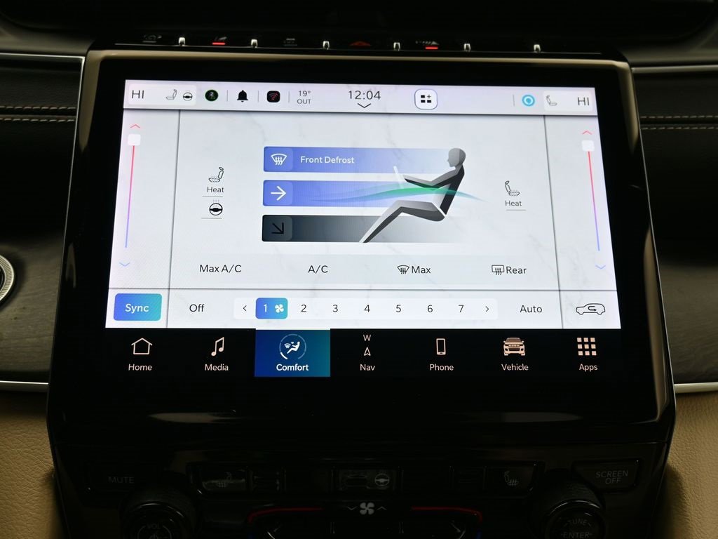 Used 2023 Jeep Grand Cherokee Limited image 26