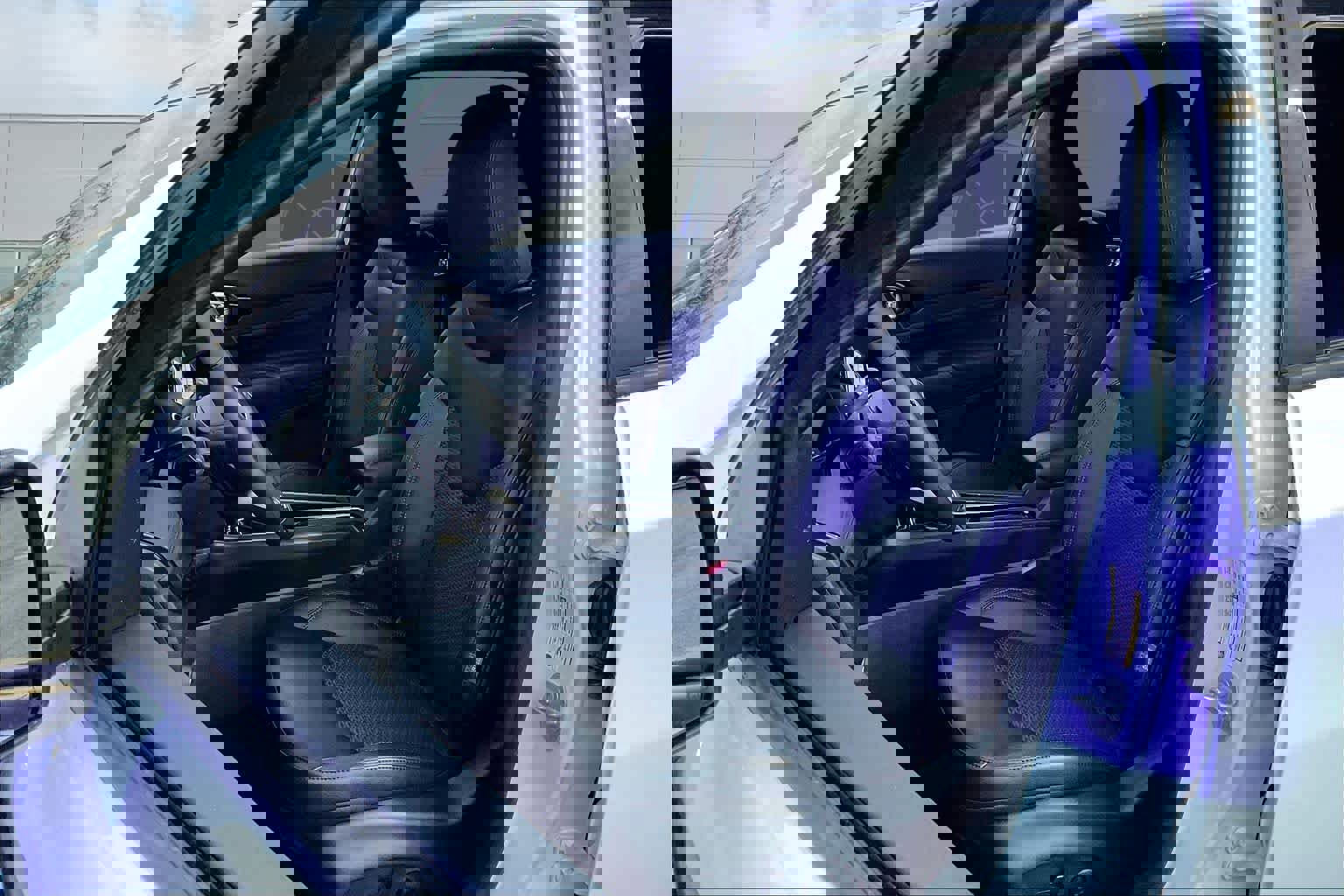 New 2026 Jeep Compass Latitude image 11