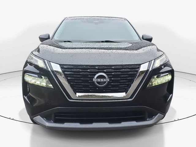 Used 2023 Nissan Rogue S image 3