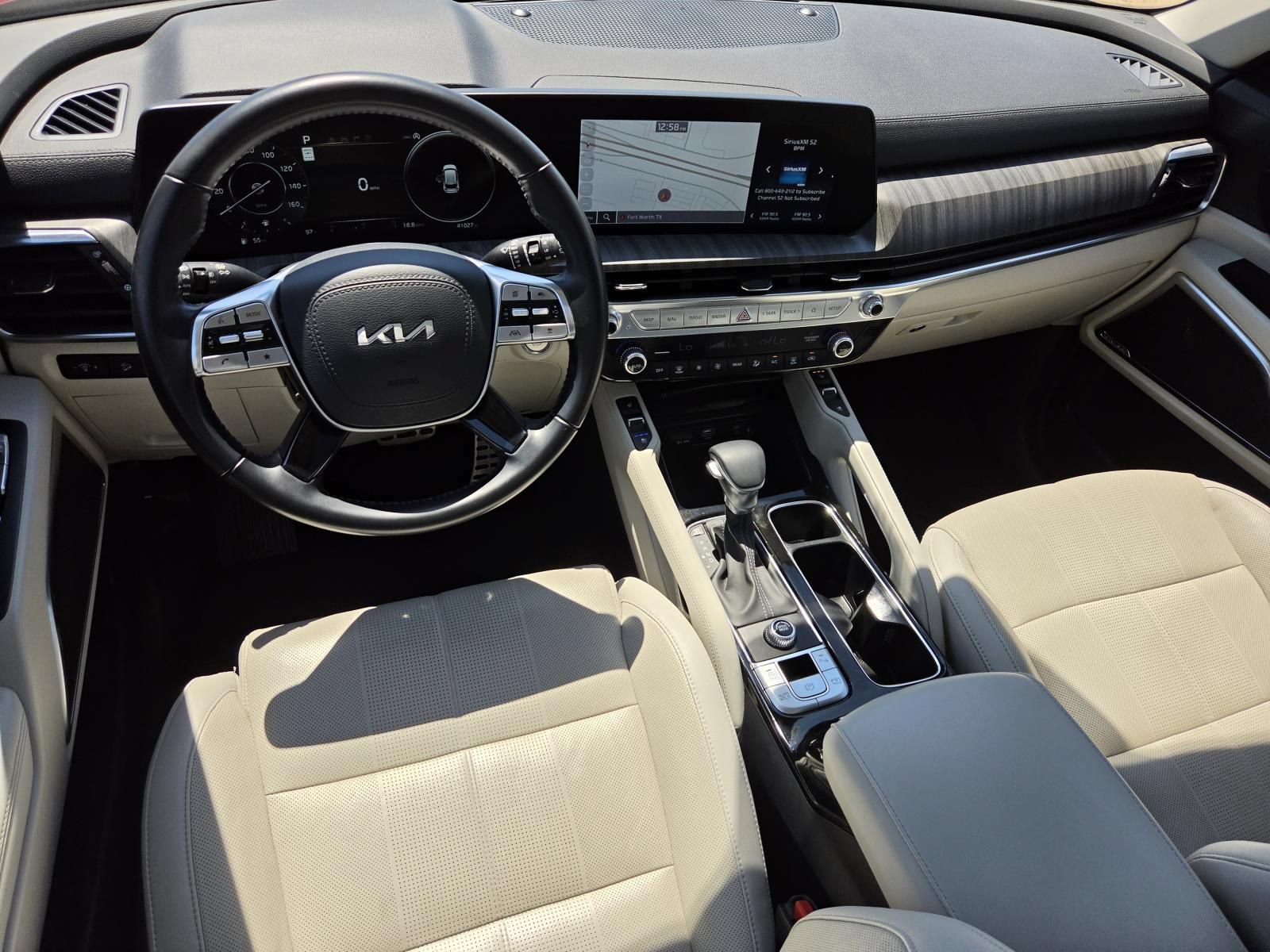 Used 2023 Kia Telluride SX FWD image 17