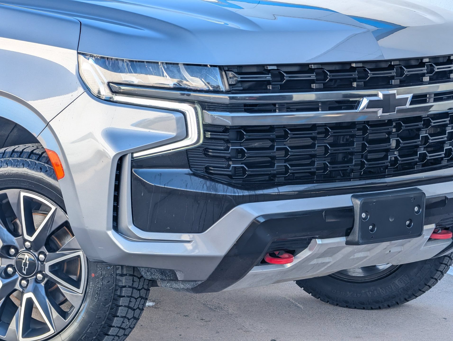 Certified 2021 Chevrolet Suburban Z71 w/ Rear Media and Nav Package AWD/4WD image 3