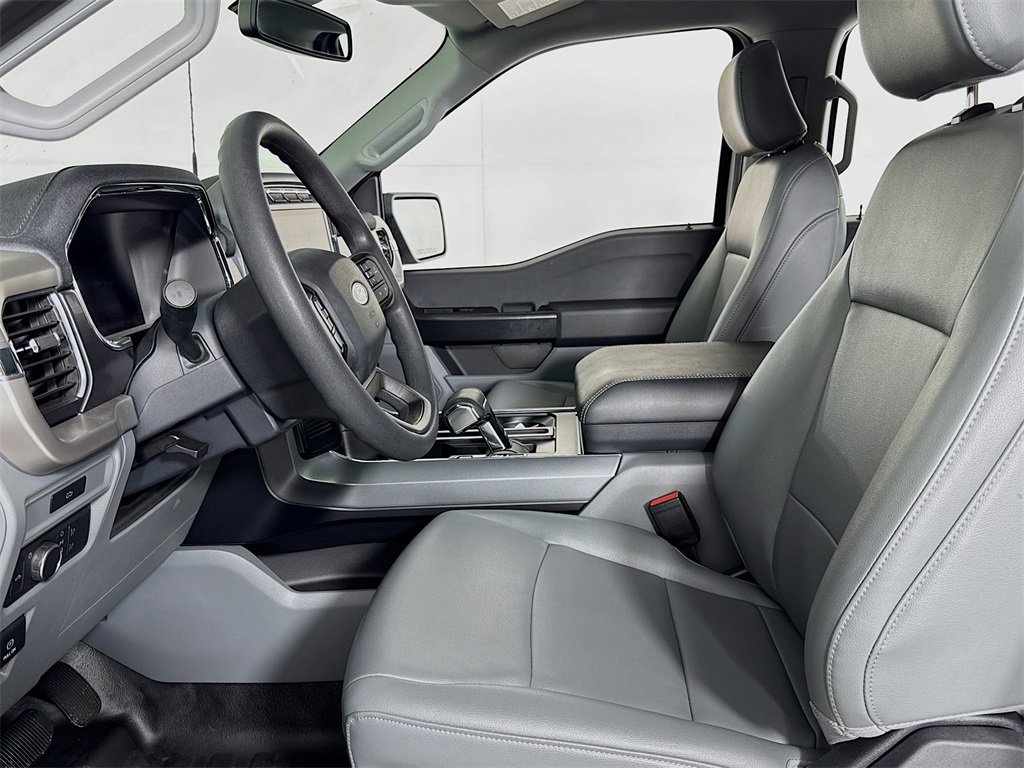 Used 2022 Ford F150 Lightning Pro image 13