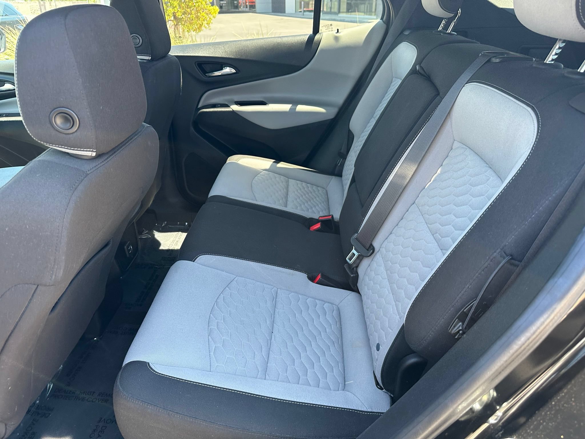 Used 2019 Chevrolet Equinox LT w/ Driver Convenience Package FWD image 7
