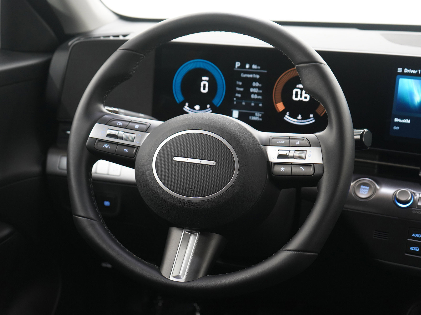 Used 2025 Hyundai Kona SEL image 14