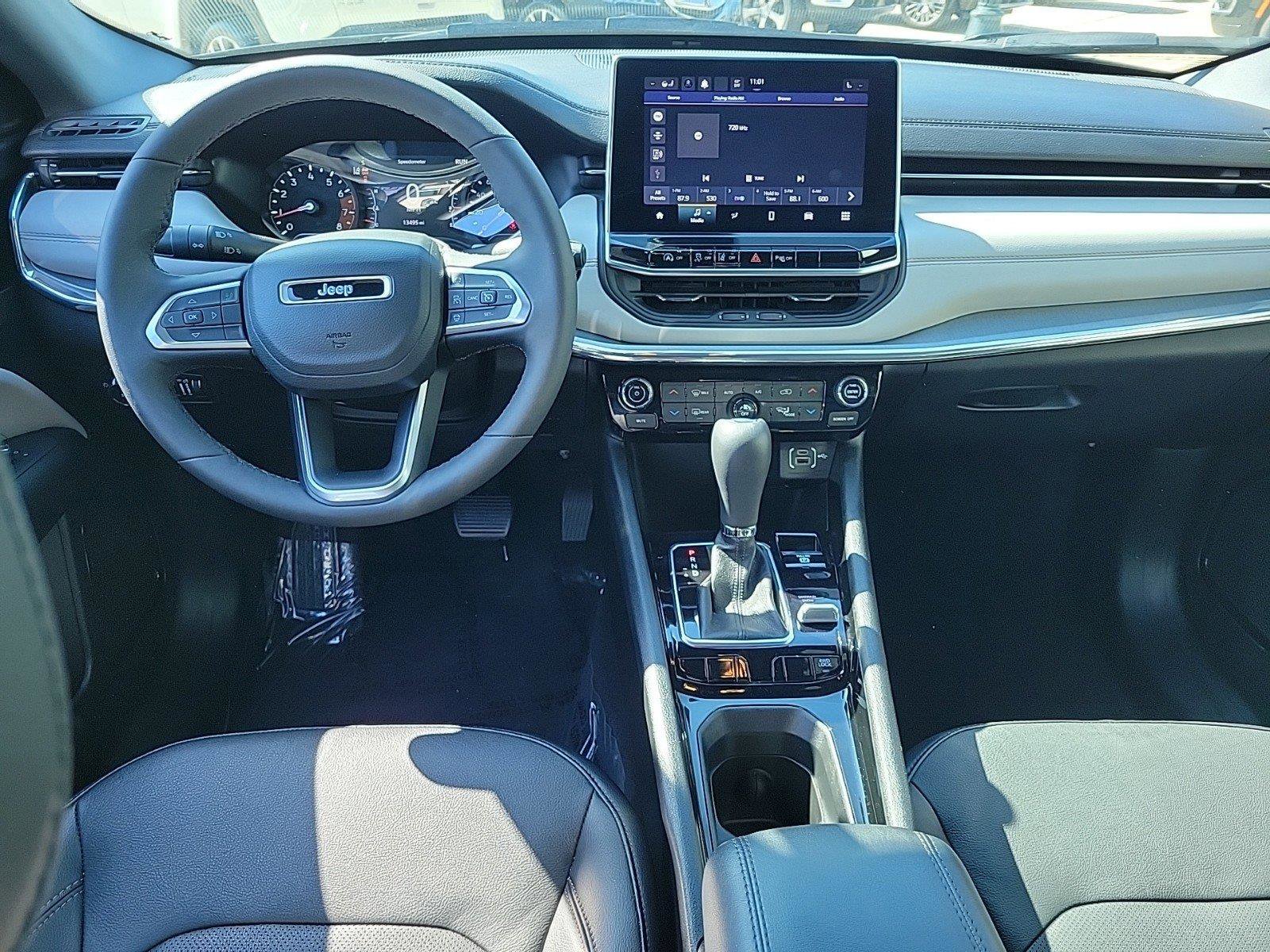 New 2024 Jeep Wagoneer Series II w/ Premium Group I image 17