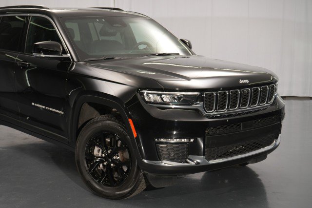 Used 2025 Jeep Grand Cherokee L Limited w/ Luxury Tech Group II AWD/4WD image 12