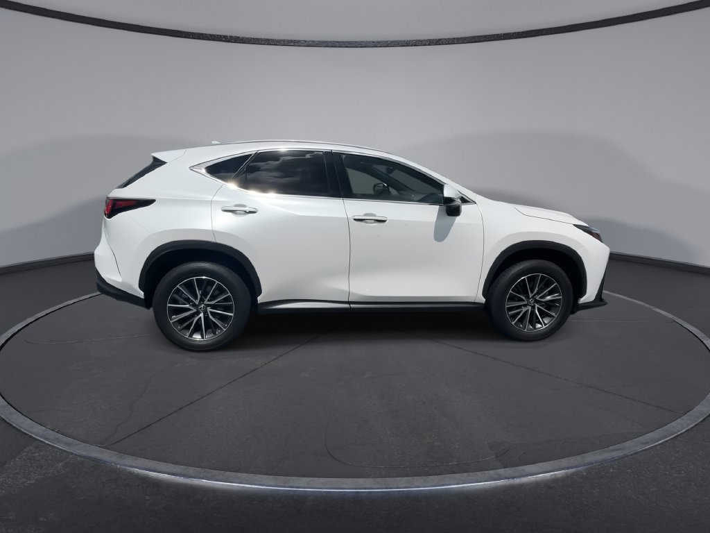Used 2024 Lexus NX 350 AWD image 9