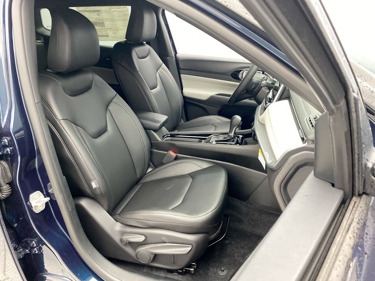 New 2026 Jeep Compass Limited AWD/4WD image 21