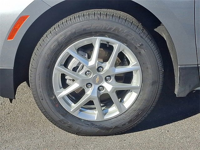 Used 2023 Chevrolet Equinox LT w/ Driver Convenience Package image 8
