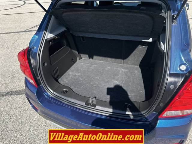 Used 2020 Chevrolet Trax Premier AWD/4WD image 35