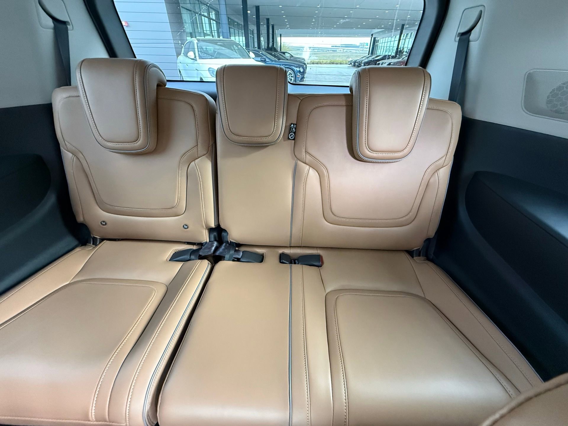 Used 2025 INFINITI QX80 Luxe image 26
