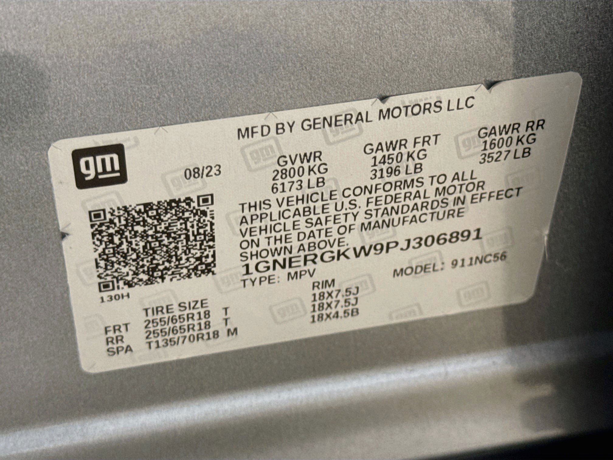 Used 2023 Chevrolet Traverse LT FWD image 33