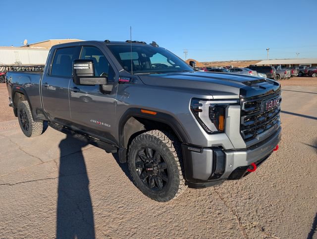 Used 2025 GMC Sierra 3500 AT4 w/ AT4 Premium Plus Package image 5