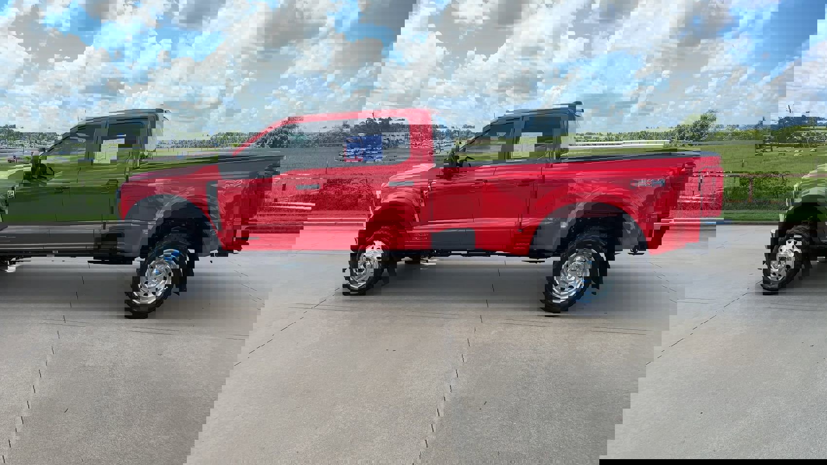 Used 2024 Ford F450 XL w/ XL Driver Assist Package image 5