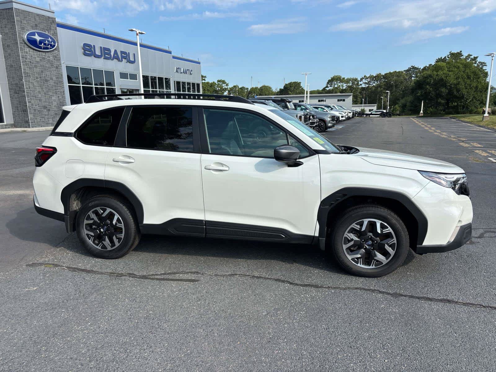 Used 2026 Subaru Forester Premium AWD/4WD image 2