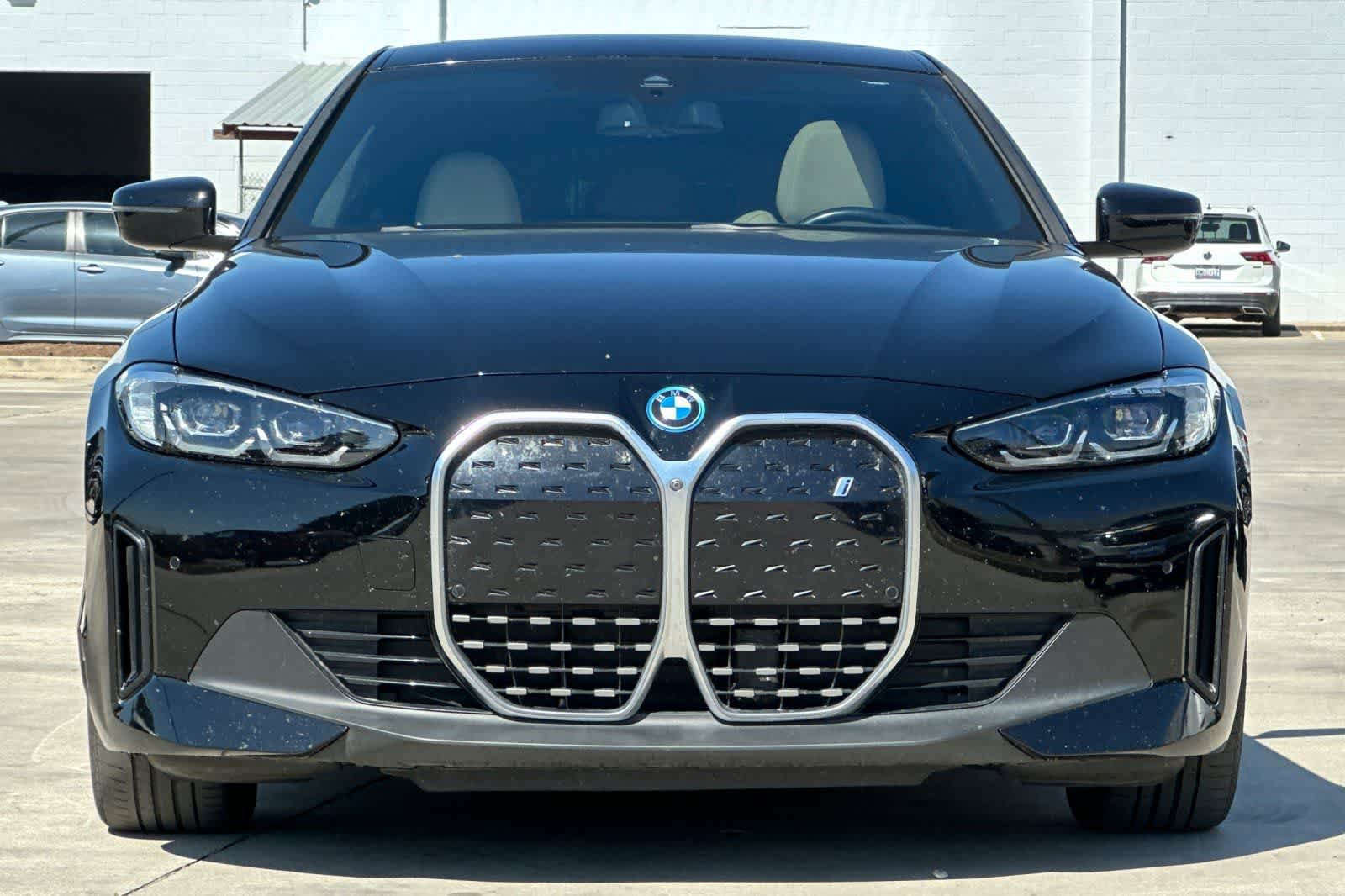 Used 2023 BMW i4 eDrive40 w/ Parking Assistance Package RWD image 11