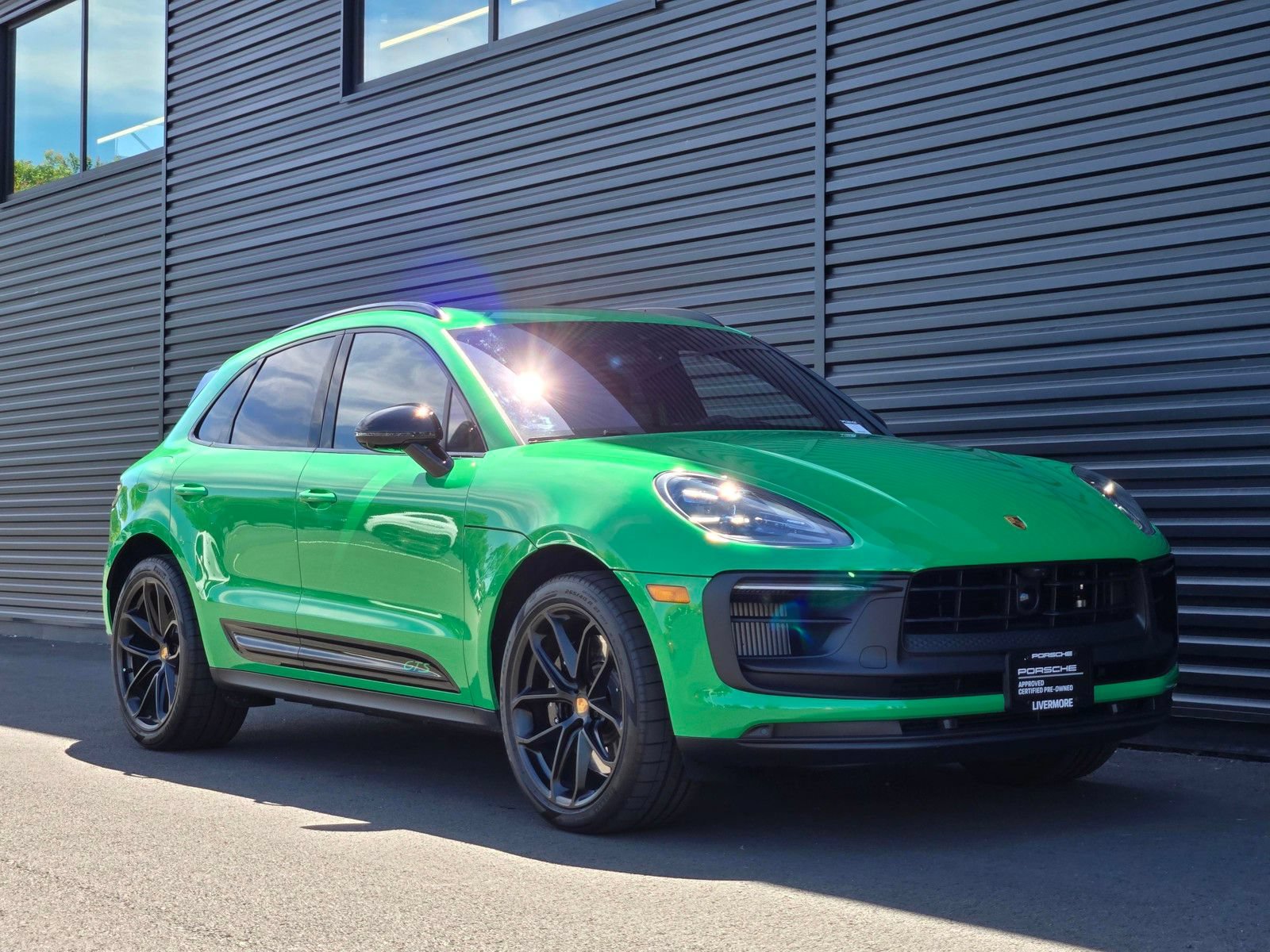 Certified 2026 Porsche Macan GTS AWD/4WD image 9