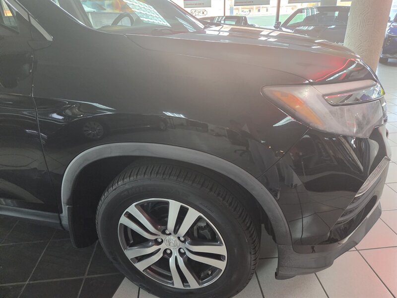 Used 2017 Honda Pilot EX-L image 37