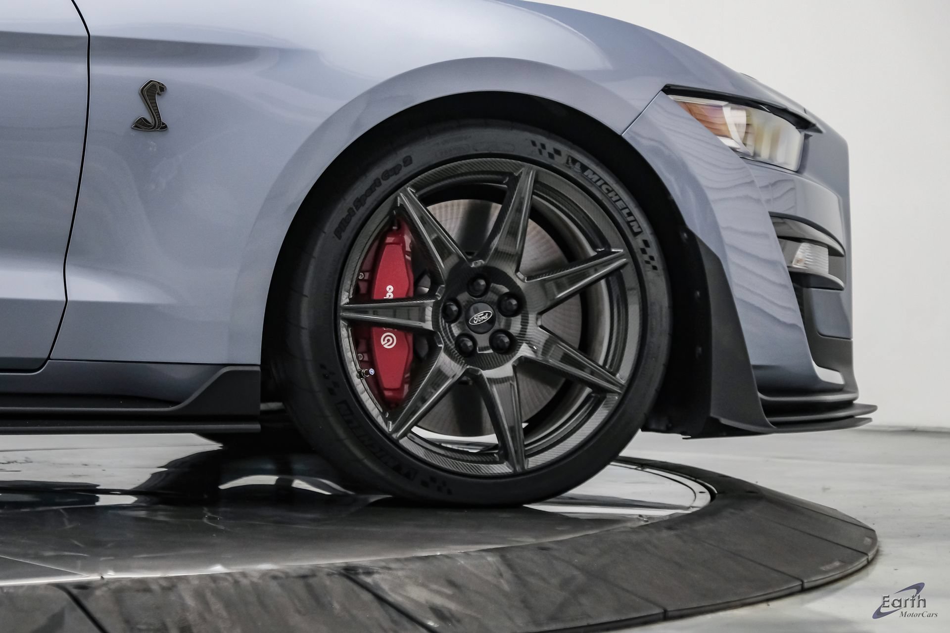 Used 2022 Ford Mustang Shelby GT500 w/ Carbon Fiber Track Pack RWD image 96